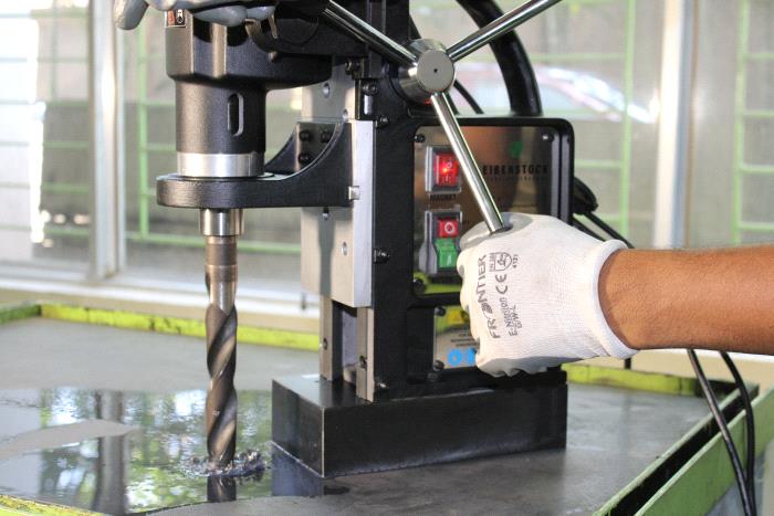 Magnetic Drill Rig-B 32.1 - Eibenstock Positron Products